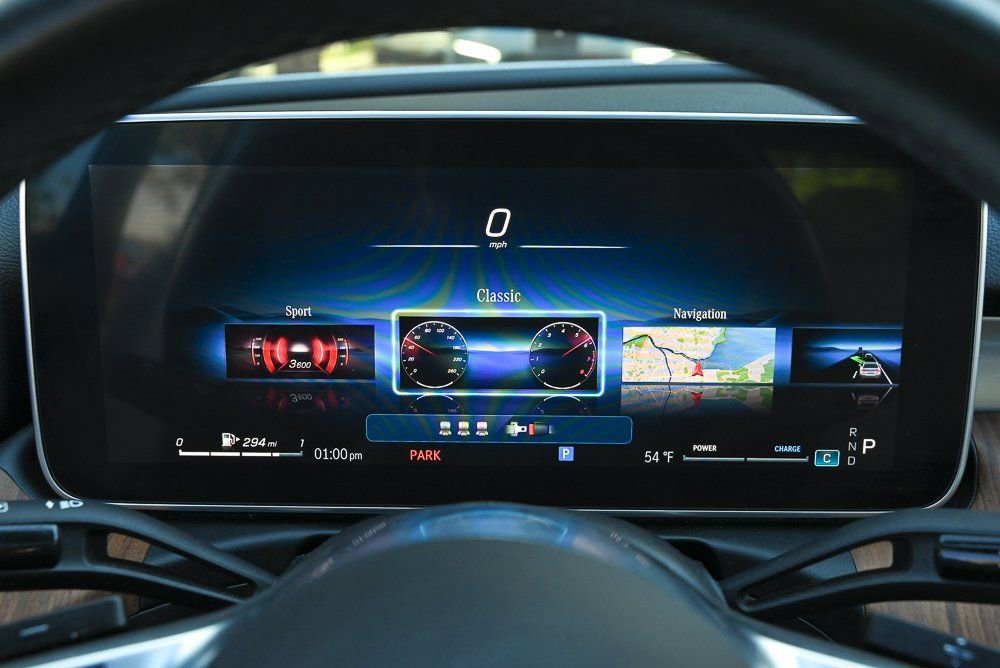 Used 2025 Mercedes-Benz C 300 Sedan image 27