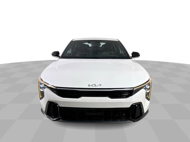 Used 2025 Kia K4 GT-Line FWD image 3