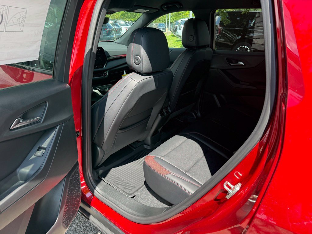 New 2027 Chevrolet Equinox RS w/ Safety and Technology Package AWD/4WD image 11