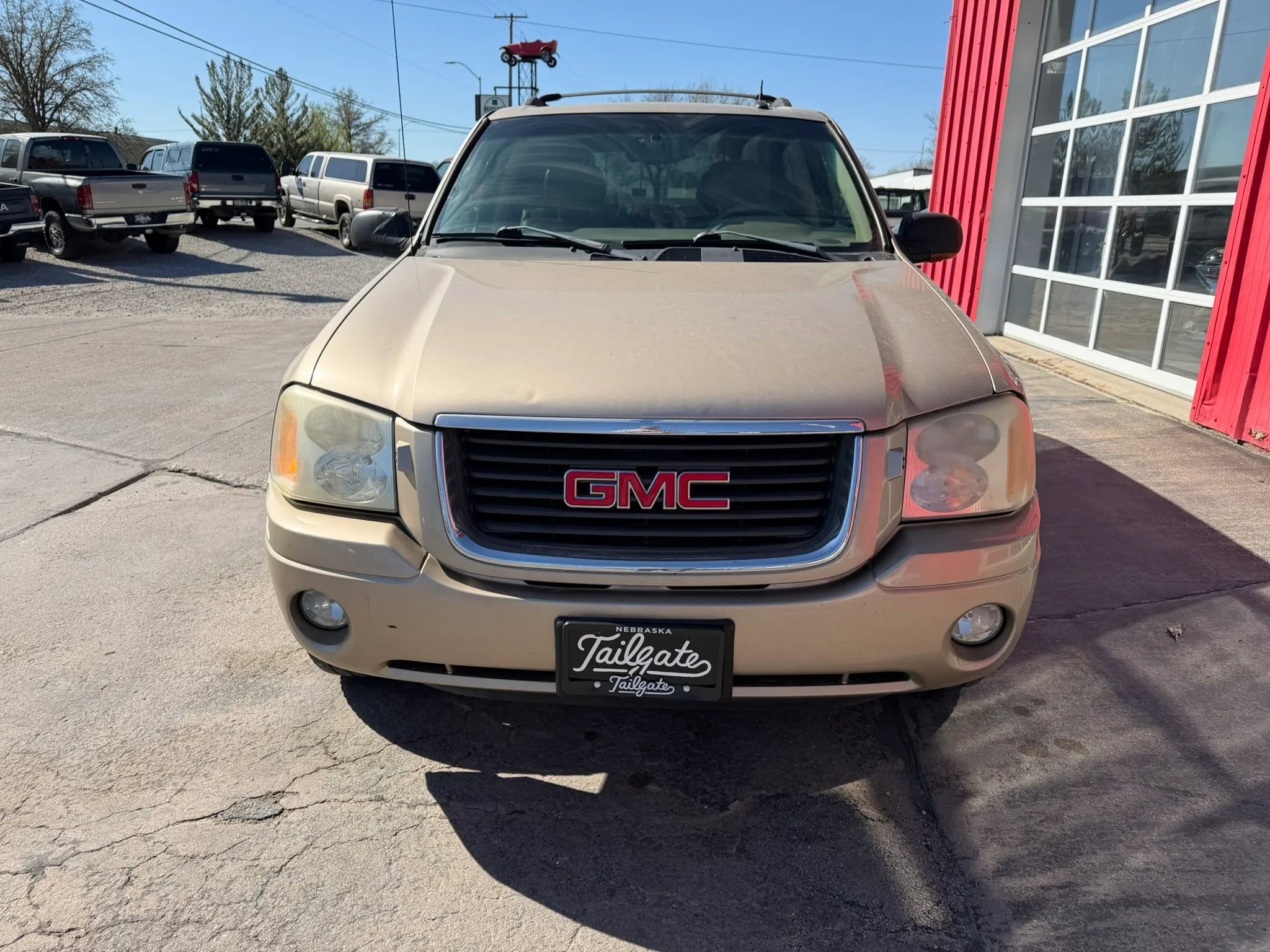 Used 2004 GMC Envoy SLT w/ Preferred Equipment Group AWD/4WD image 3