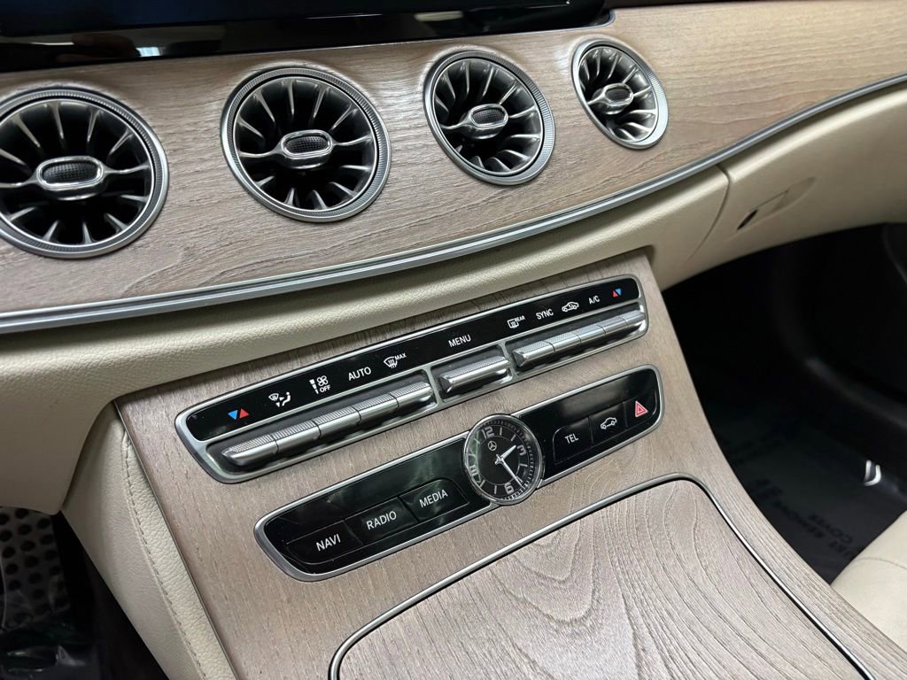 Used 2018 Mercedes-Benz E 400 Coupe image 26