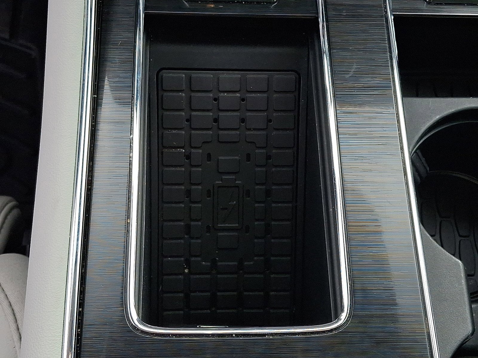 Certified 2025 Lincoln Aviator Reserve w/ Equipment Group 201A image 23