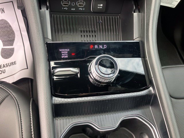 New 2026 Jeep Grand Cherokee Limited w/ Luxury Tech Group II AWD/4WD image 20