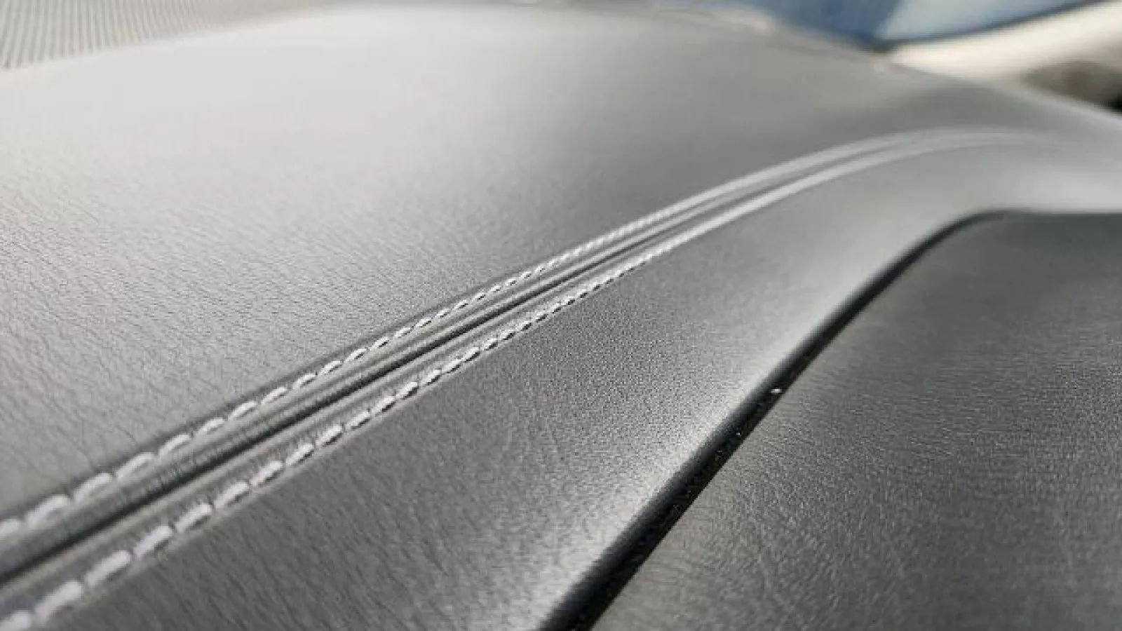 Used 2020 INFINITI QX60 Luxe w/ Essential Package image 44