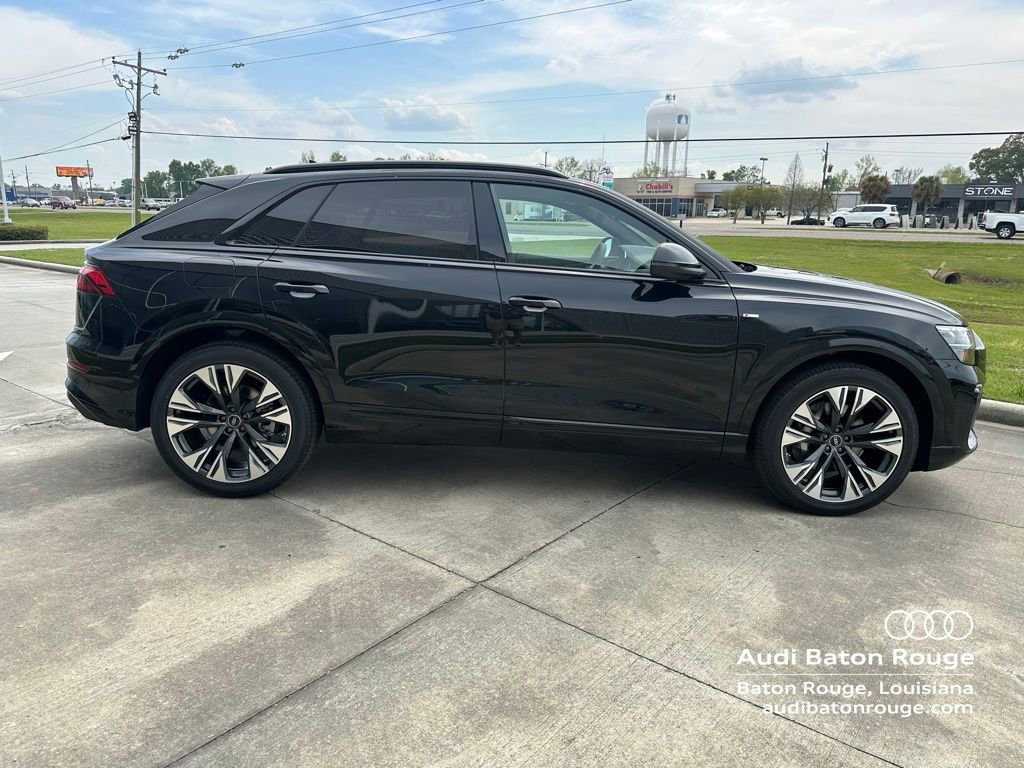 New 2026 Audi Q8 Prestige image 4