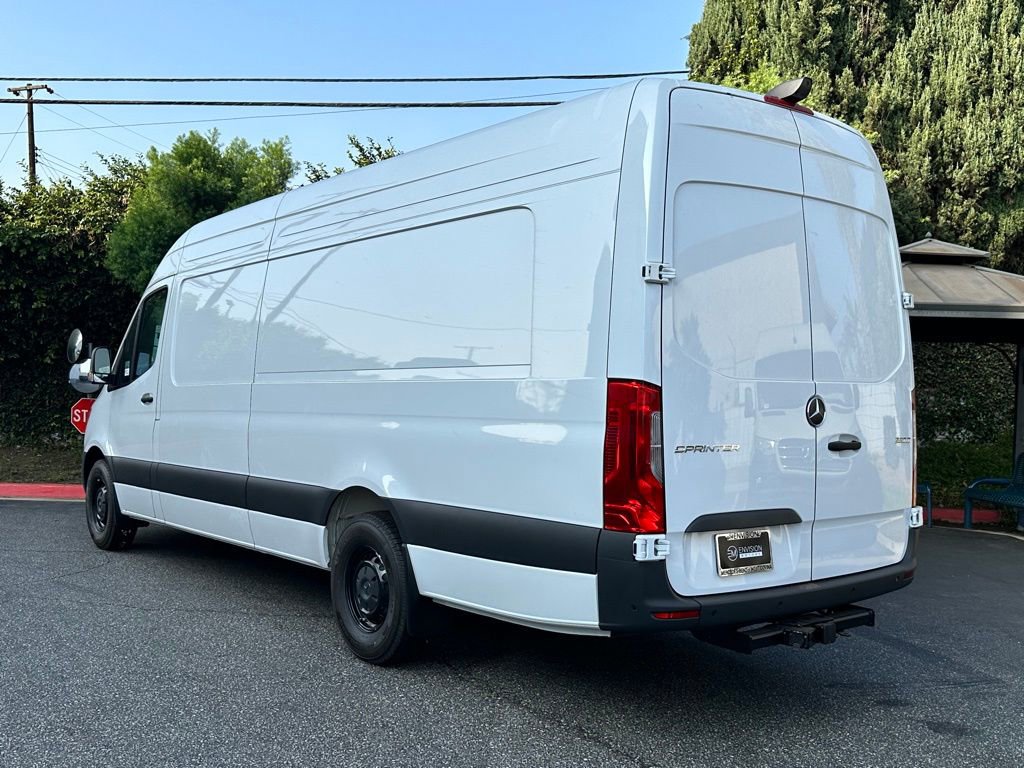 New 2025 Mercedes-Benz Sprinter 2500 image 9