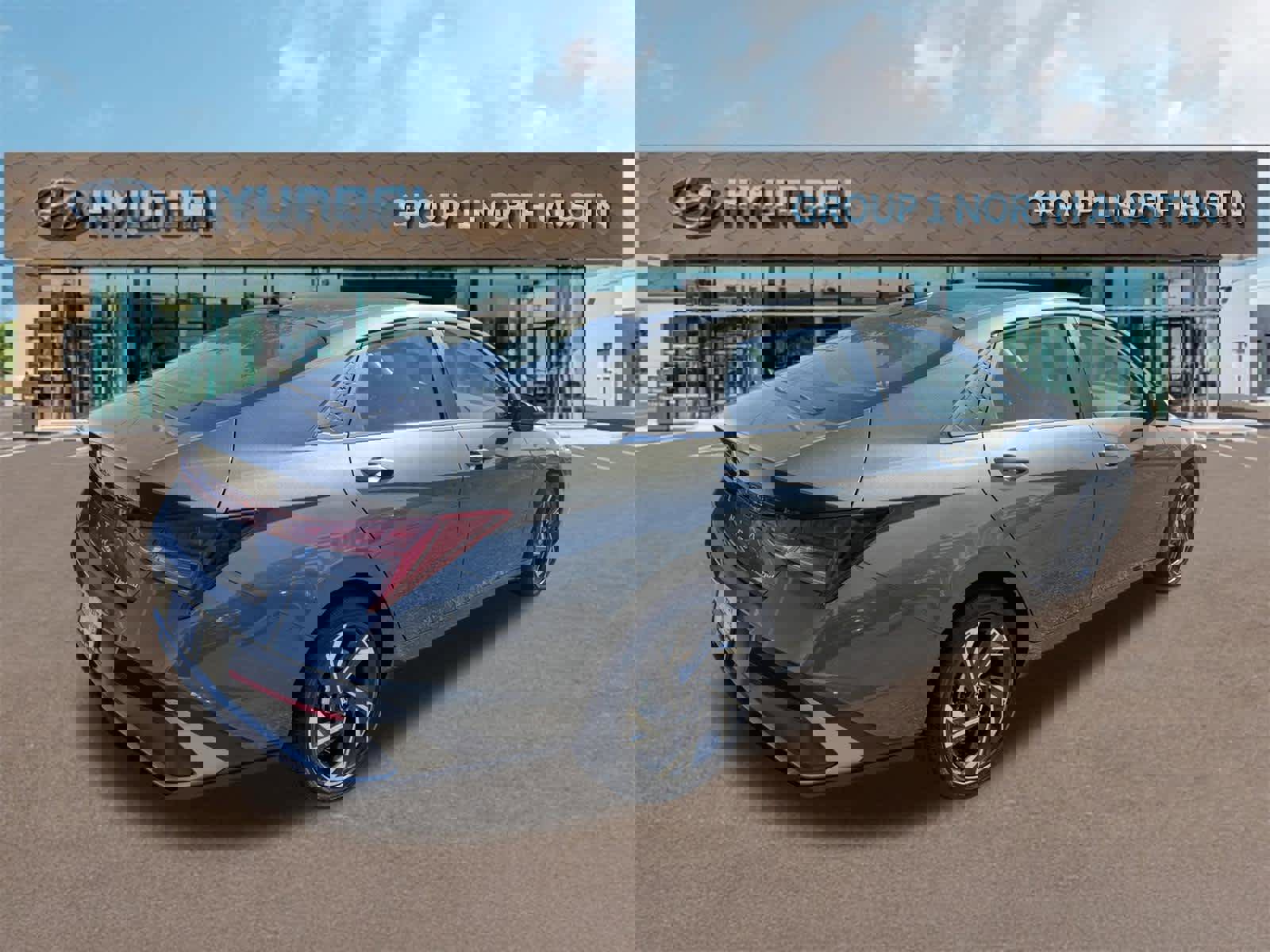 New 2026 Hyundai Elantra Limited image 5