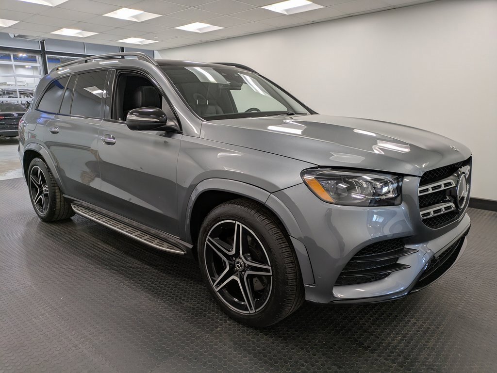 Used 2021 Mercedes-Benz GLS 580 4MATIC image 3