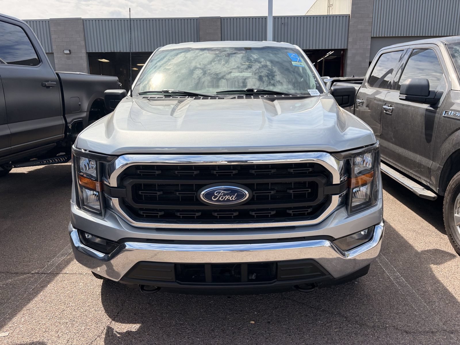 Used 2023 Ford F150 XLT w/ Trailer Tow Package AWD/4WD image 2