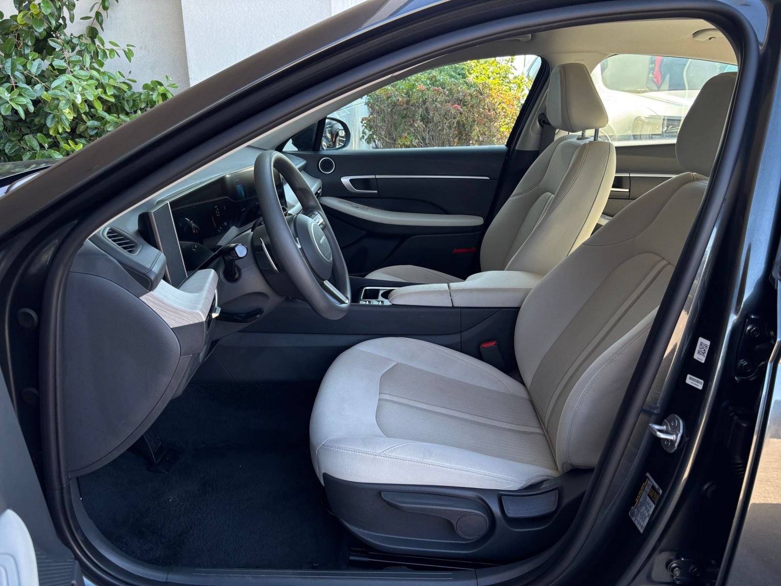 Used 2026 Hyundai Sonata Blue FWD image 27