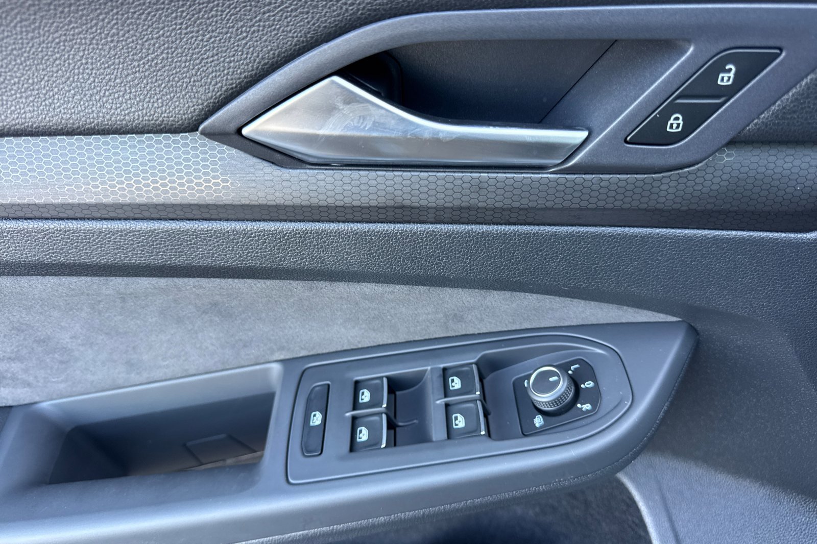 Used 2024 Volkswagen GTI S FWD image 11