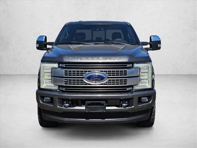 Used 2017 Ford F250 Platinum w/ Platinum Ultimate Package AWD/4WD image 2