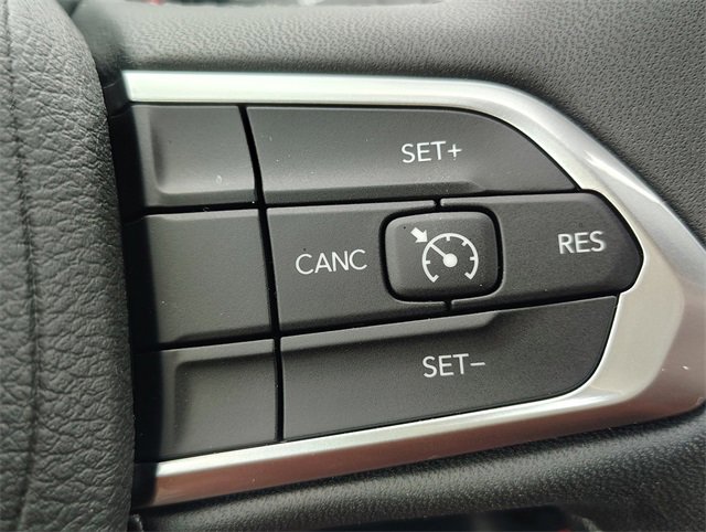 New 2026 Jeep Compass Latitude image 18