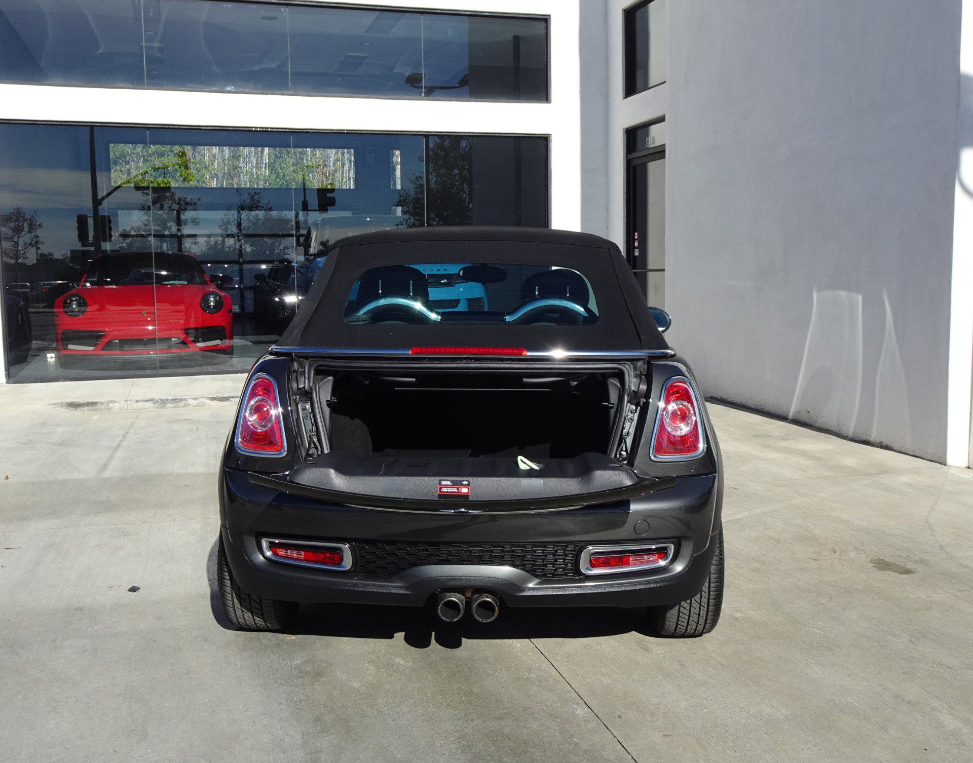 Used 2011 MINI Cooper S FWD image 6