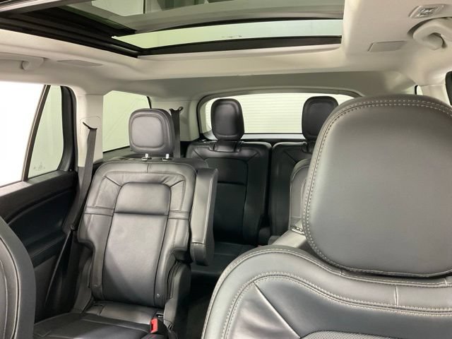 Used 2026 Lincoln Aviator Reserve AWD/4WD image 33