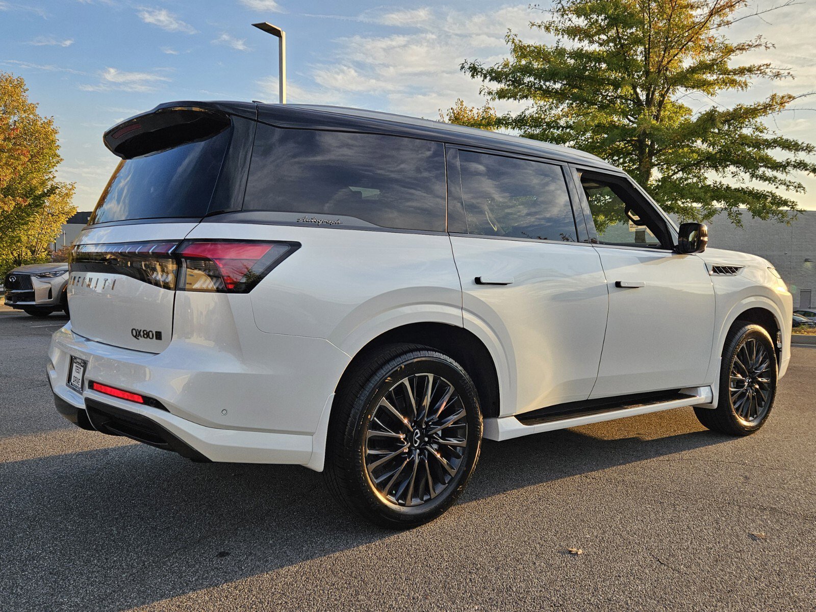 New 2026 INFINITI QX80 Autograph image 6