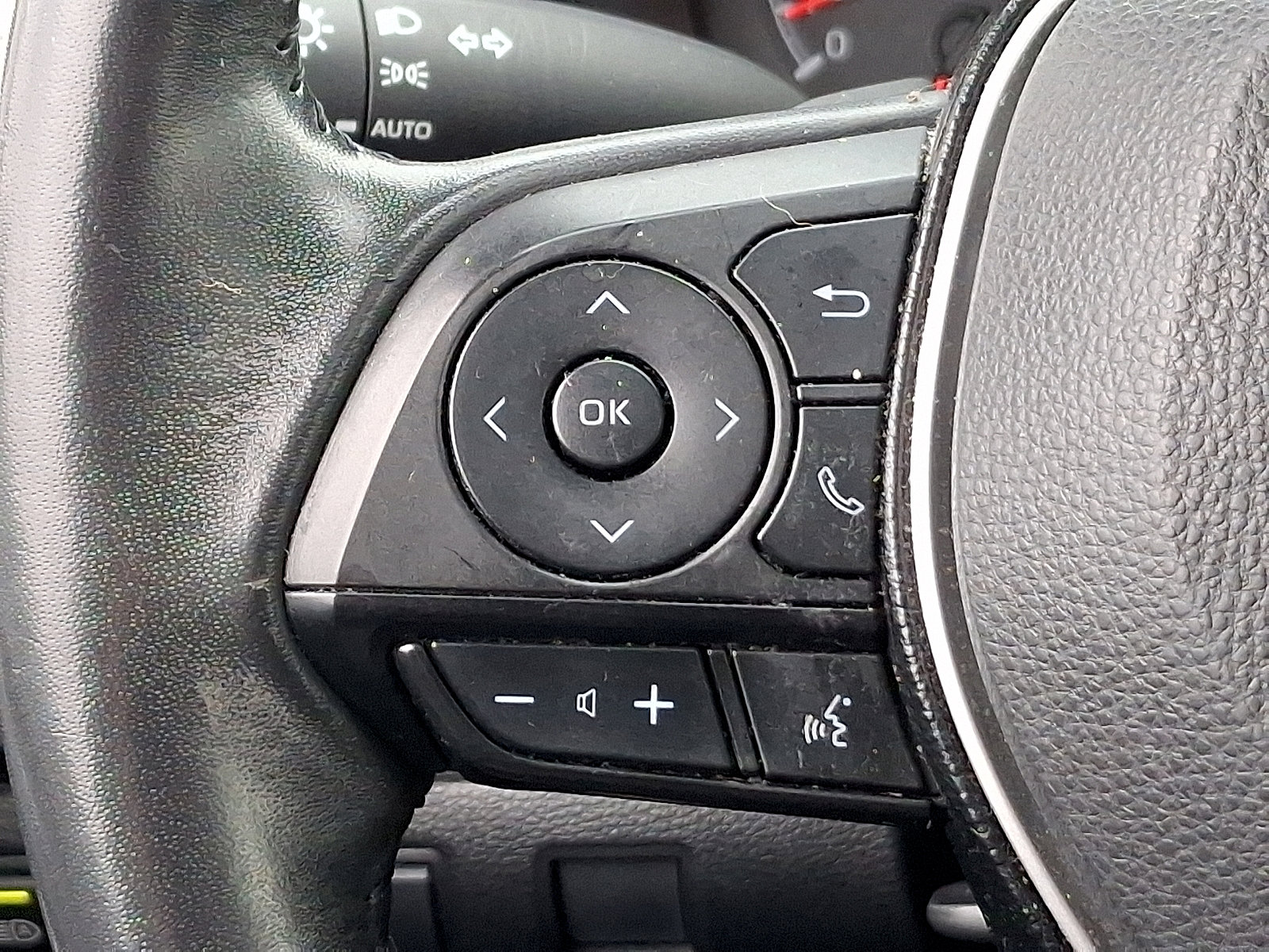 Certified 2020 Toyota Corolla SE image 20