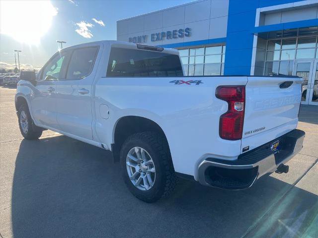 Used 2022 Chevrolet Silverado 1500 LT w/ Protection Package image 5