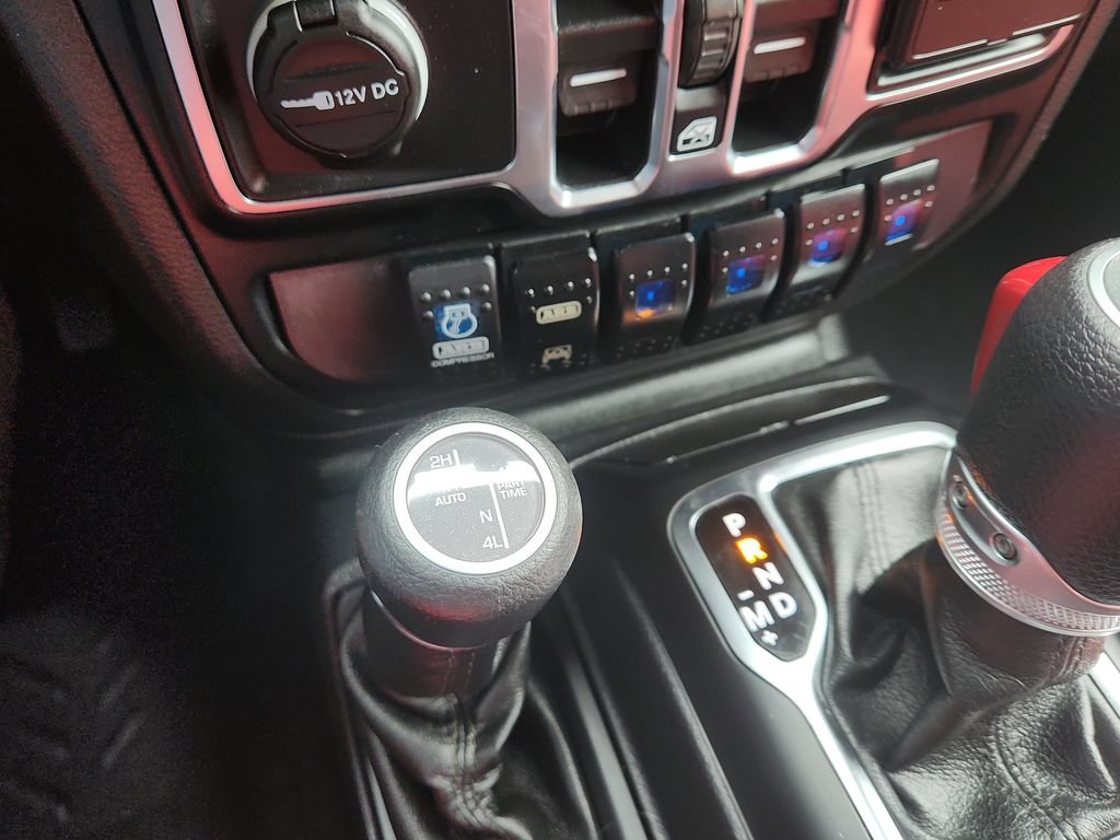 Used 2021 Jeep Gladiator Sport AWD/4WD image 26