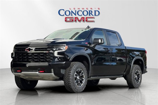 Used 2022 Chevrolet Silverado 1500 ZR2 w/ Technology Package image 8