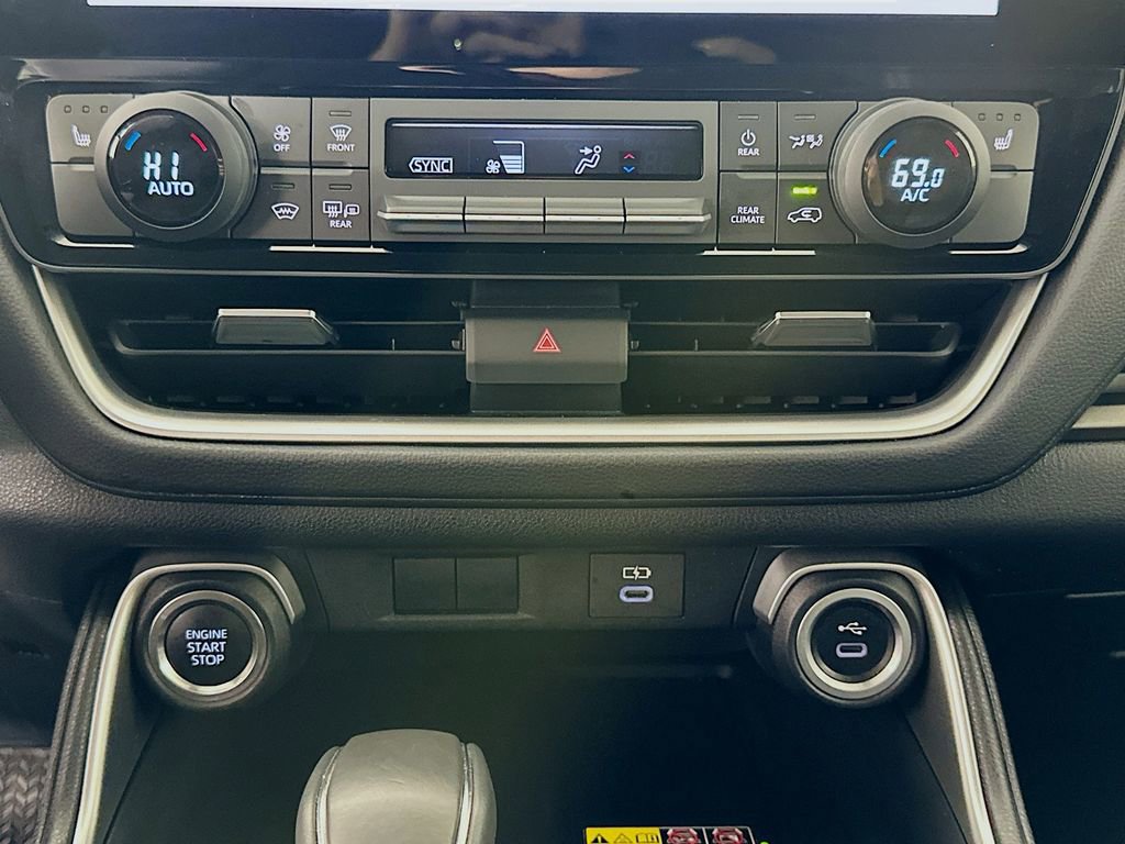 Certified 2025 Toyota Grand Highlander AWD image 20