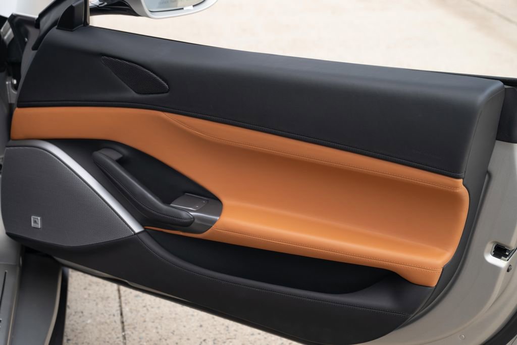 Certified 2019 Ferrari Portofino image 59