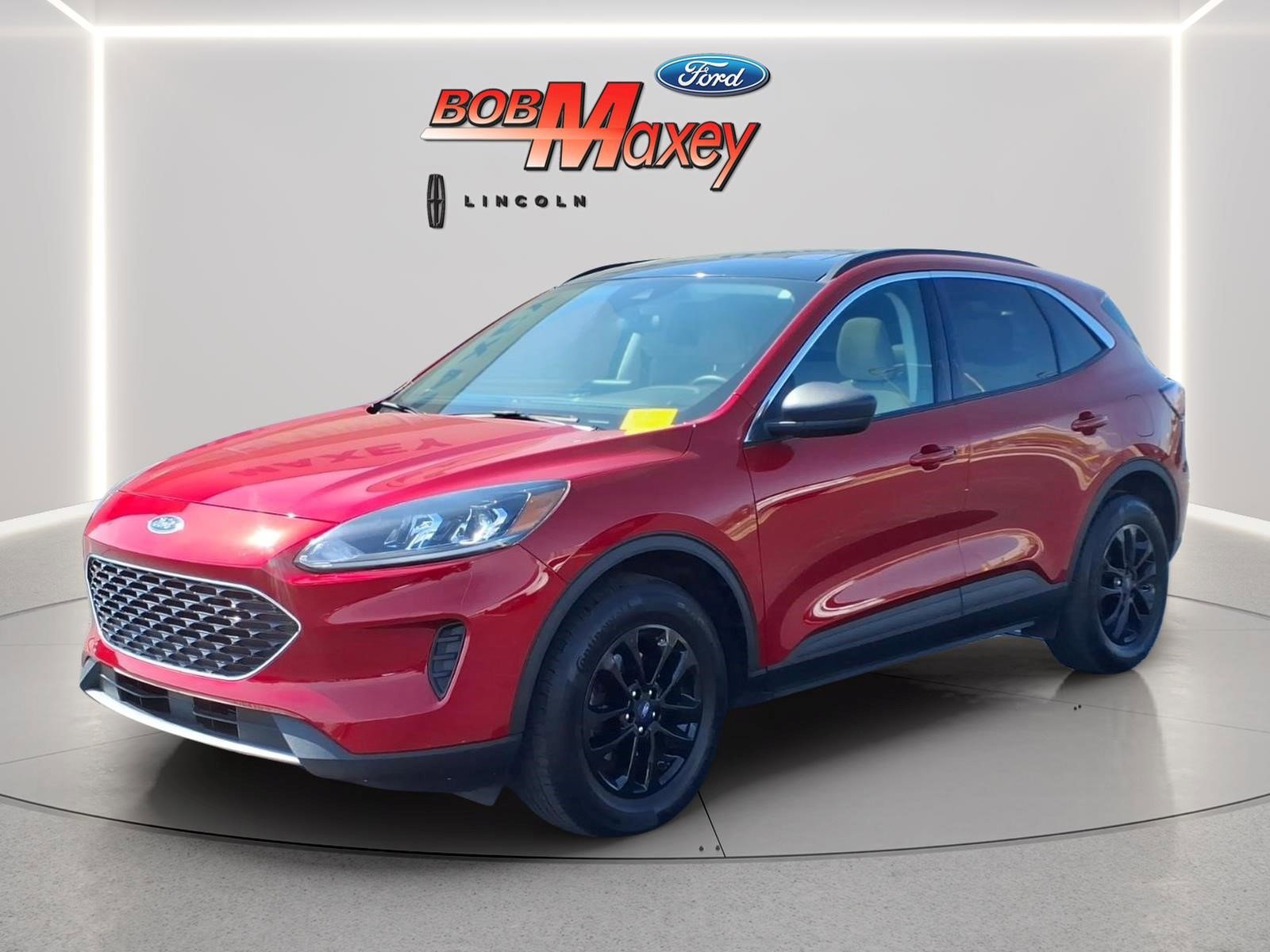 Used 2022 Ford Escape SE w/ Convenience Package AWD/4WD image 1