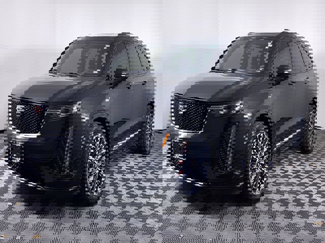 Certified 2024 Cadillac XT6 Sport w/ Technology Package image 19