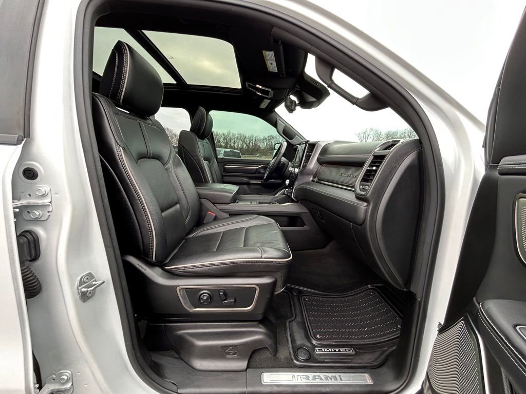 Used 2021 RAM 1500 Limited w/ Night Edition image 22