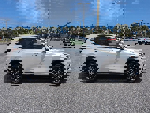 Used 2024 Lexus NX 250 FWD w/ Cold Area Package image 4