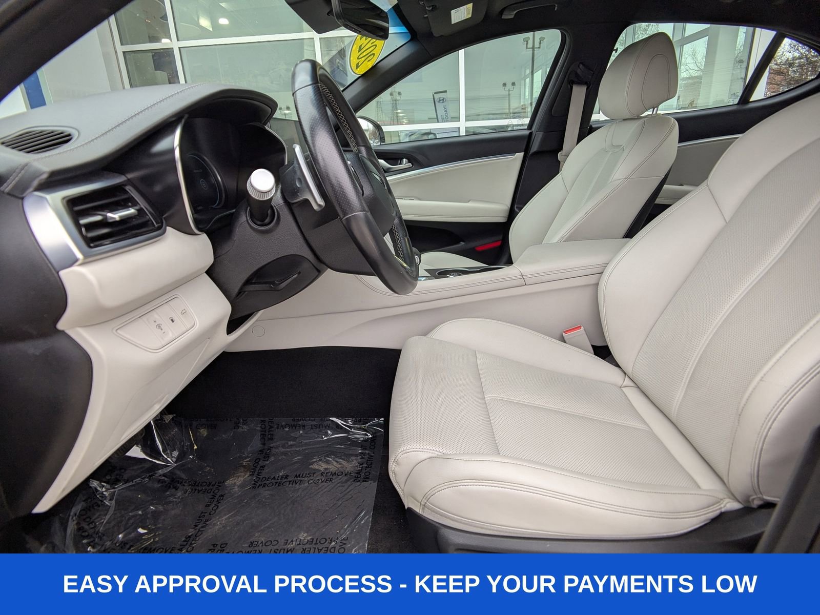 Used 2024 Genesis G70 2.5T image 13