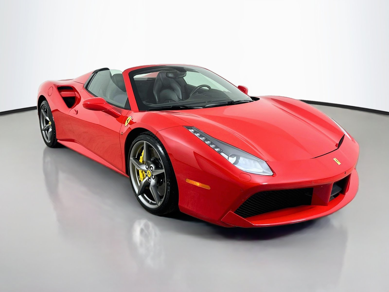 Used 2018 Ferrari 488 Spider RWD image 62