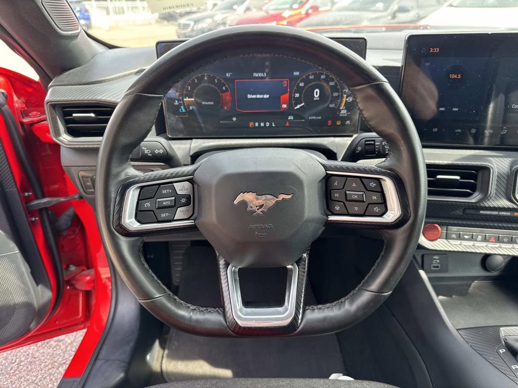 Used 2024 Ford Mustang Convertible image 14