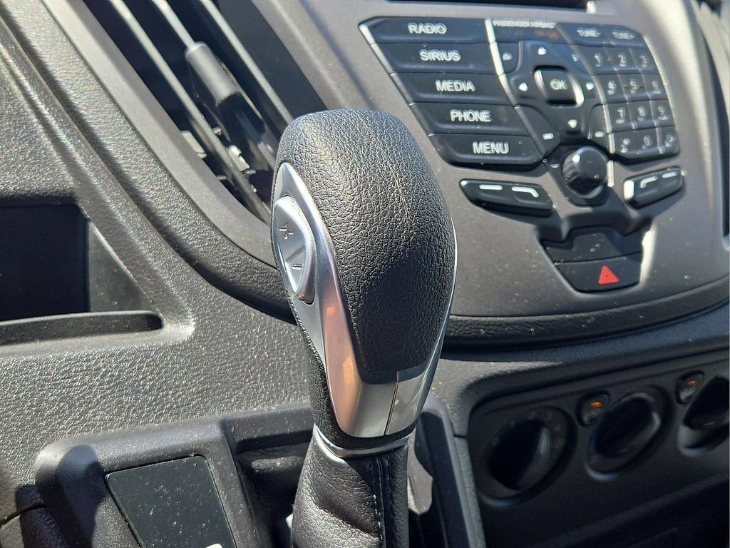 Used 2019 Ford Transit 250 130 Low Roof RWD image 15
