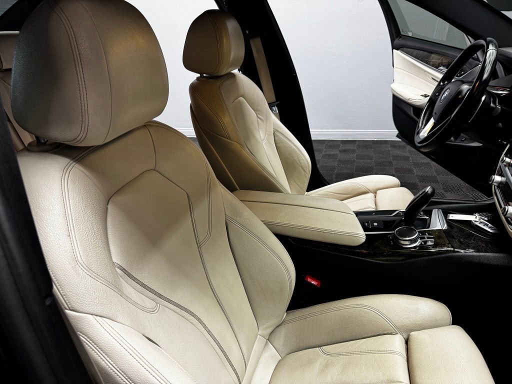 Used 2017 BMW 540i image 56