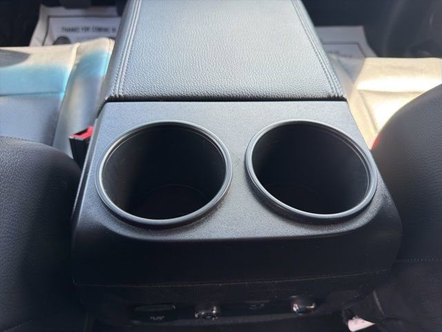 Used 2017 Ford Expedition EL XLT w/ Equipment Group 202A image 19