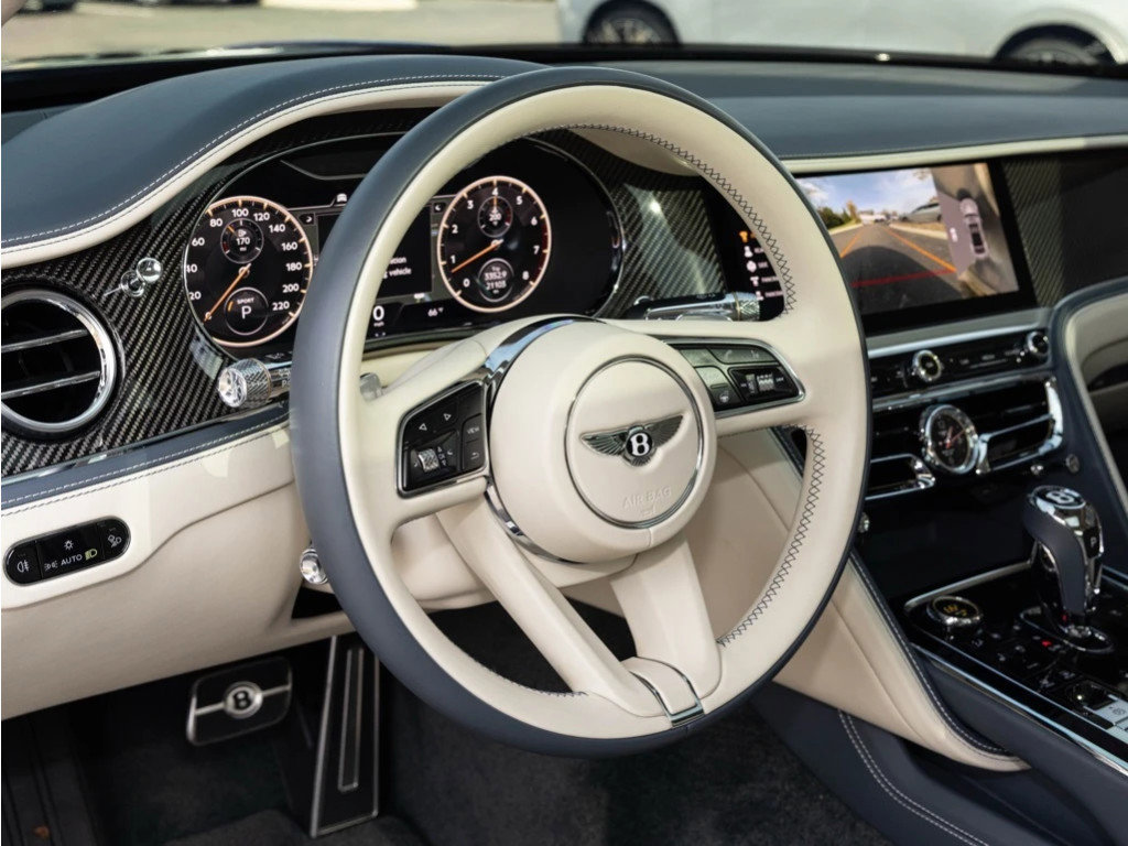 Certified 2022 Bentley Flying Spur W12 image 28