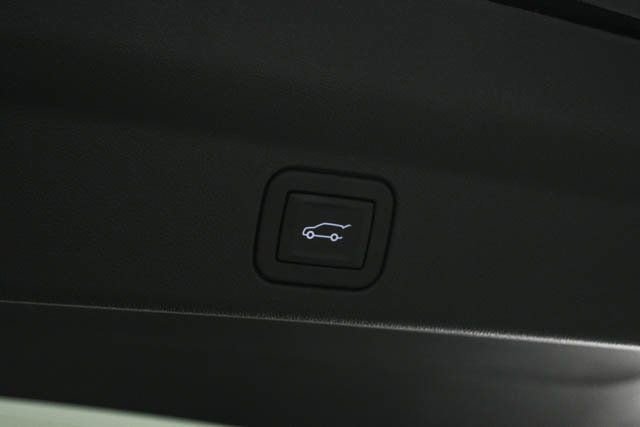 New 2025 Cadillac Escalade IQ Luxury 2 image 24