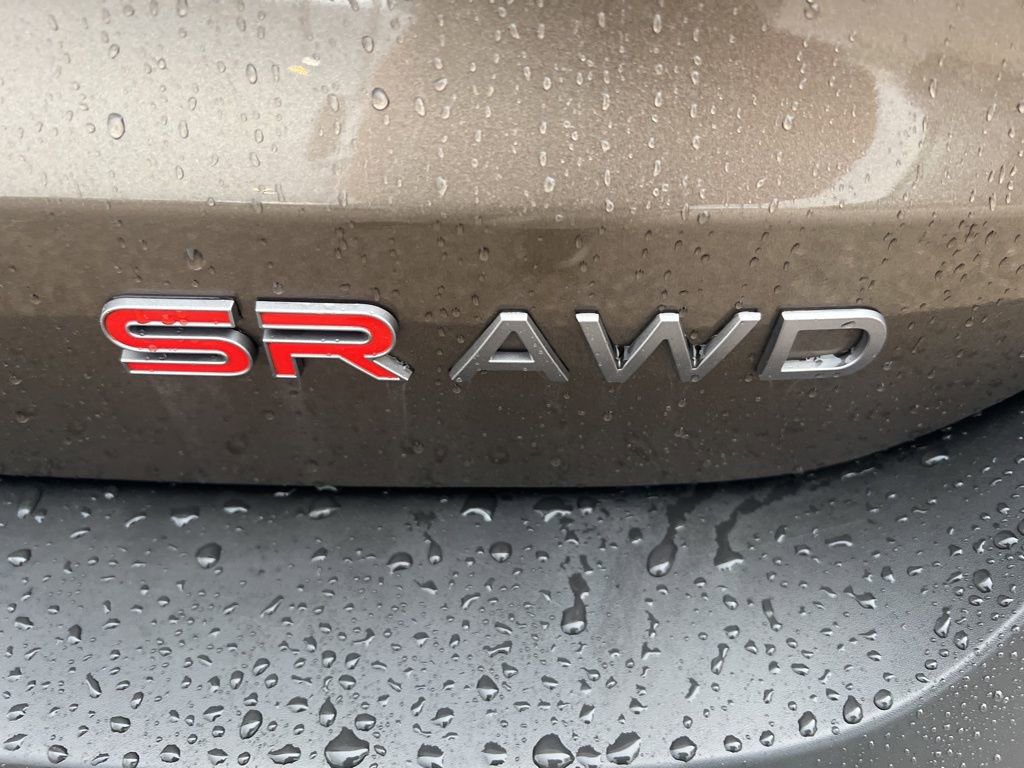 Certified 2025 Nissan Kicks SR AWD/4WD image 30