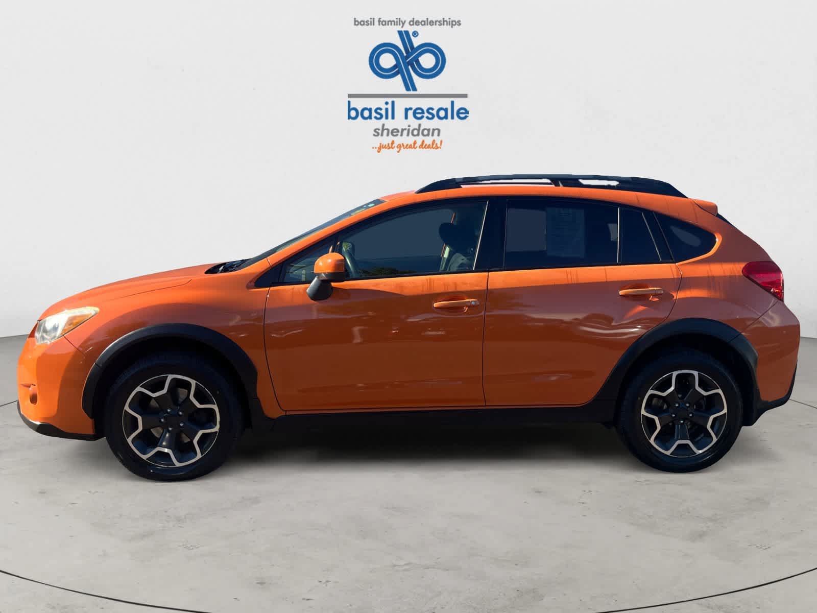 Used 2015 Subaru Crosstrek 2.0i Premium AWD/4WD image 3