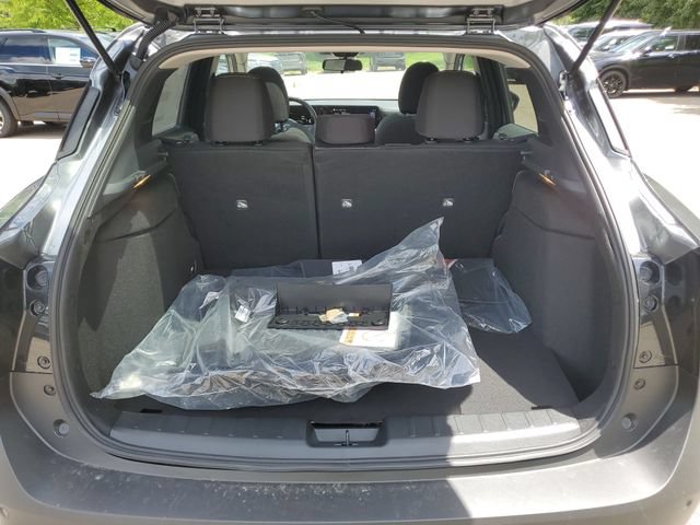 New 2026 Nissan Kicks SV w/ SV Premium Package AWD/4WD image 28