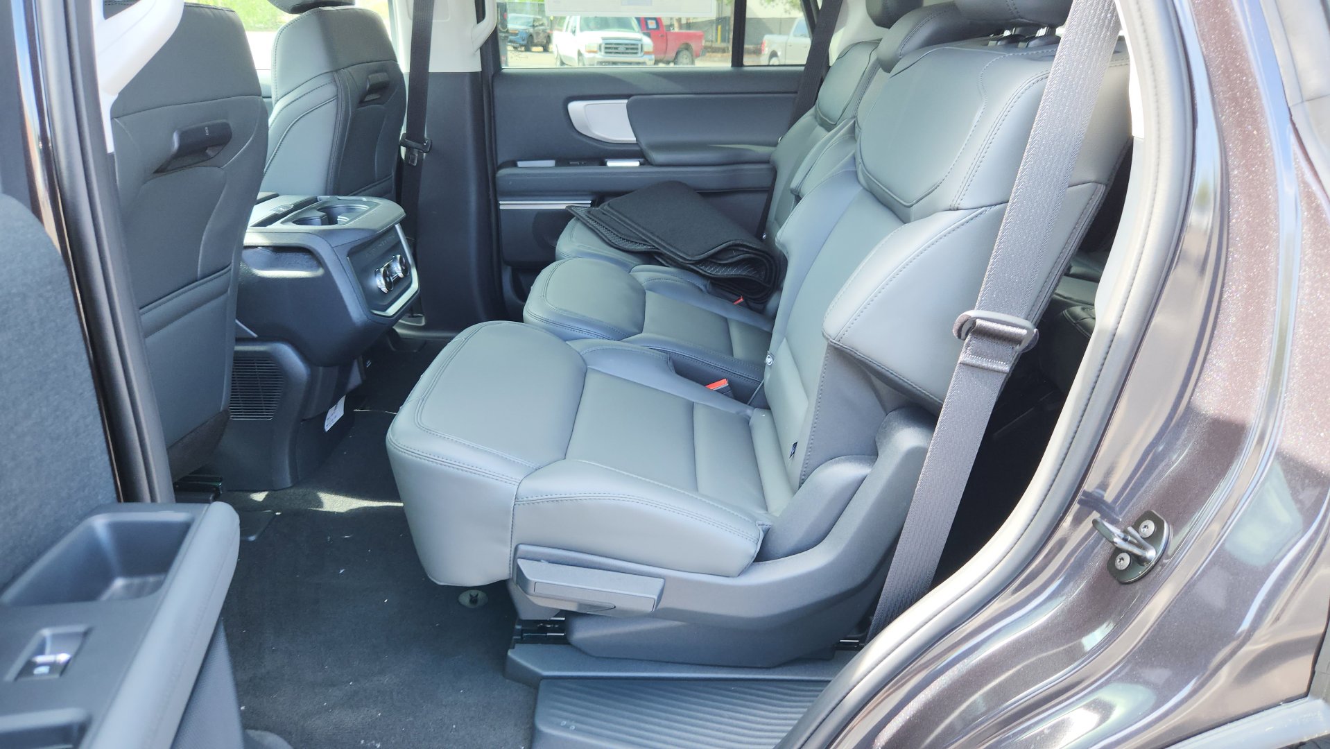 New 2026 Ford Expedition Active AWD/4WD image 26