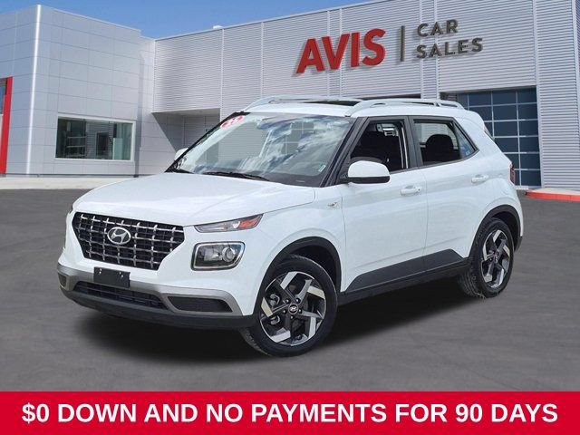 Used 2025 Hyundai Venue SEL FWD image 1