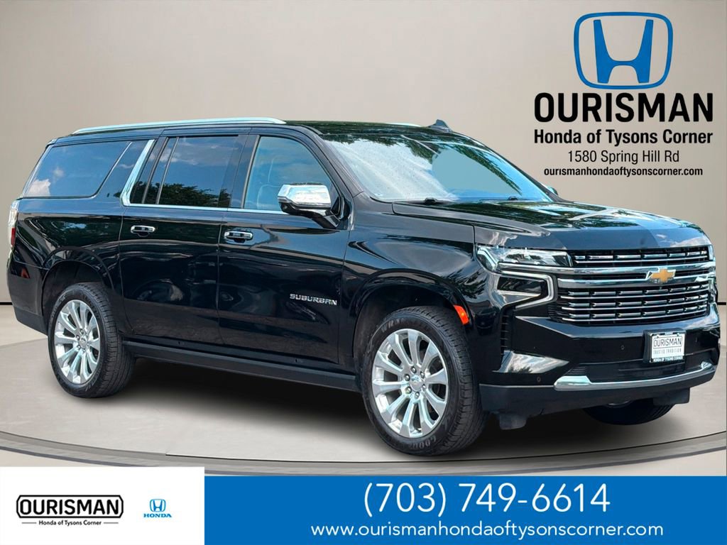 Used 2021 Chevrolet Suburban Premier AWD/4WD image 1