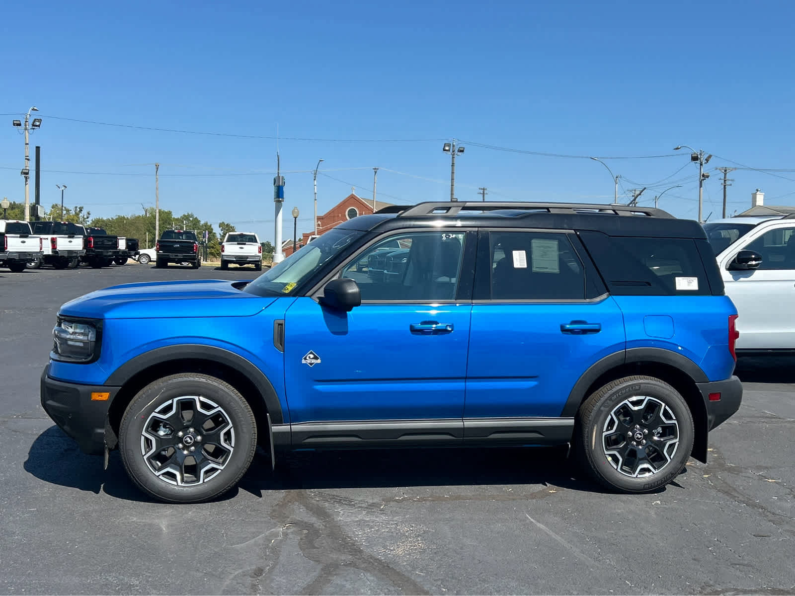 New 2025 Ford Bronco Sport Outer Banks