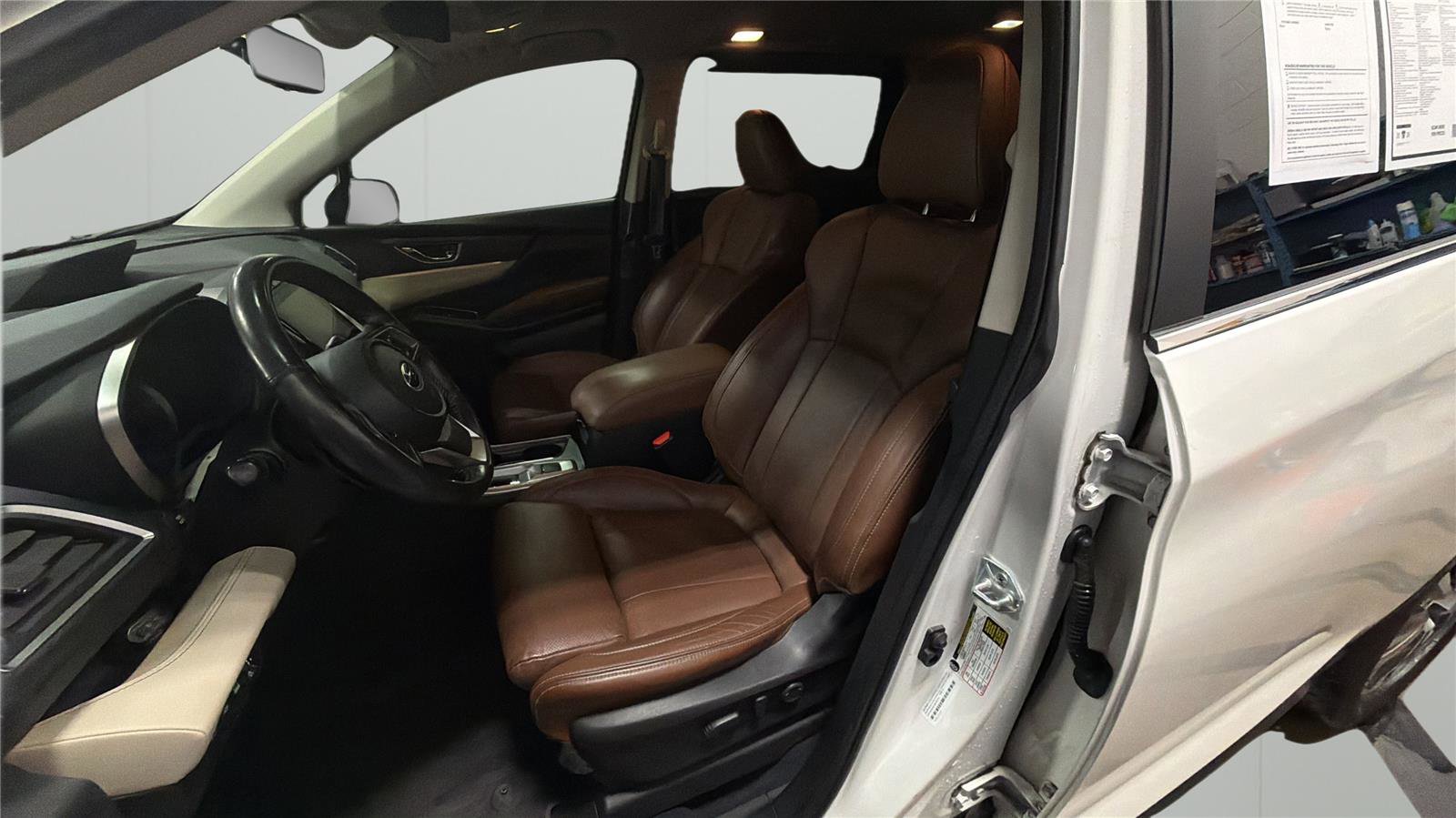 Used 2022 Subaru Ascent Touring AWD/4WD image 10