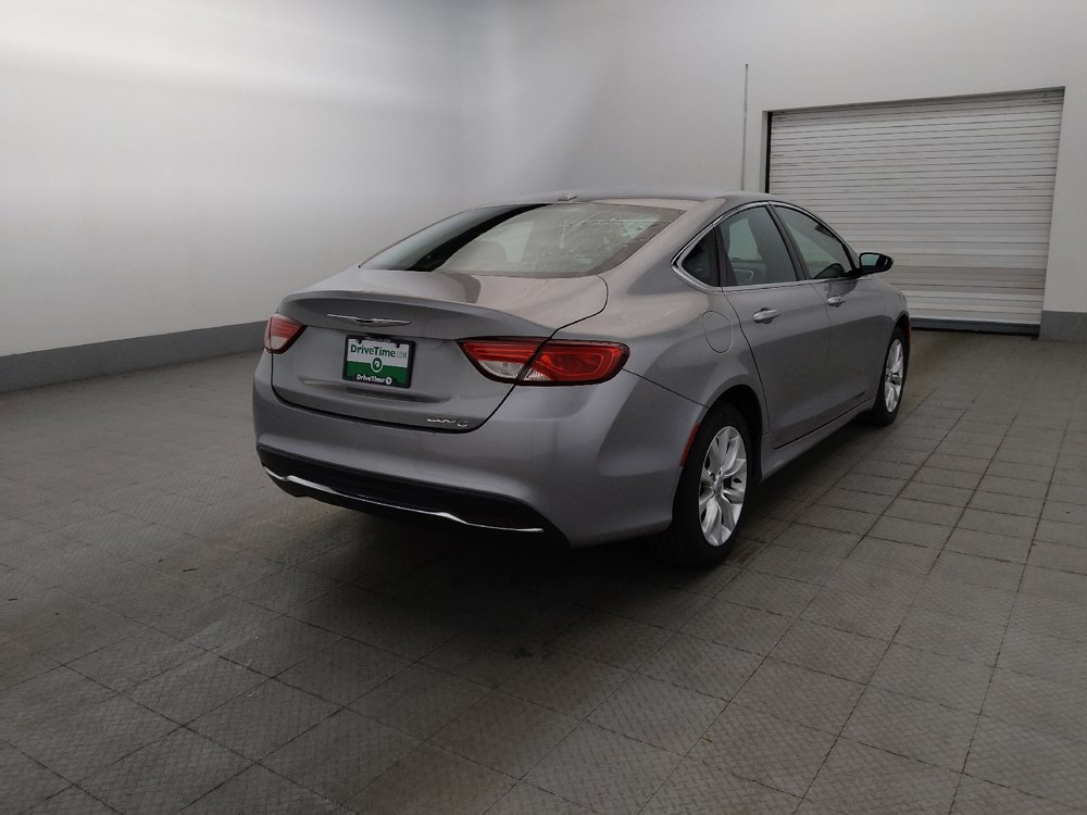 Used 2015 Chrysler 200 C FWD image 9