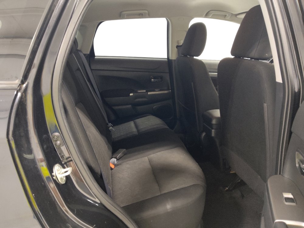Used 2021 Mitsubishi Outlander Sport SE image 19