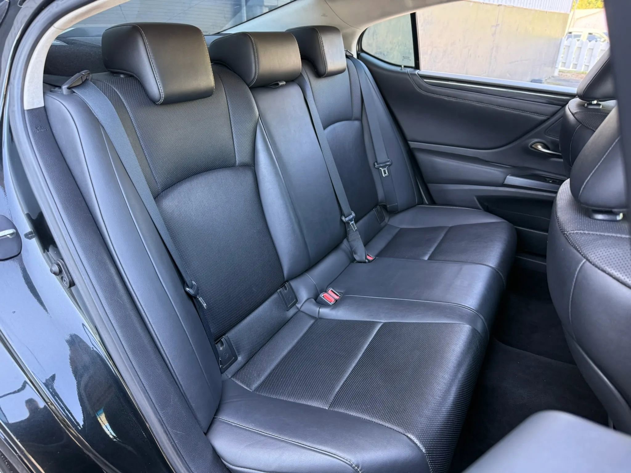 Used 2021 Lexus ES 350 w/ Accessory Package FWD image 20