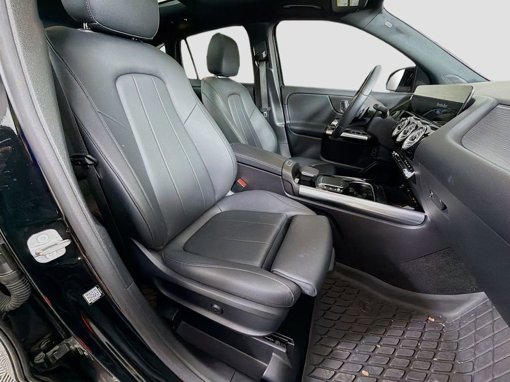 Certified 2023 Mercedes-Benz GLA 250 4MATIC image 8